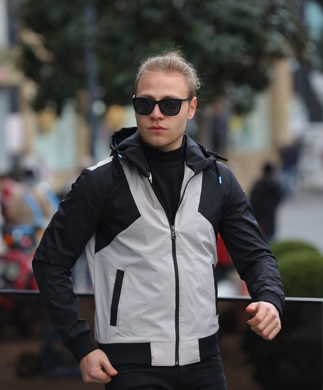 Vestes sport pour hommes