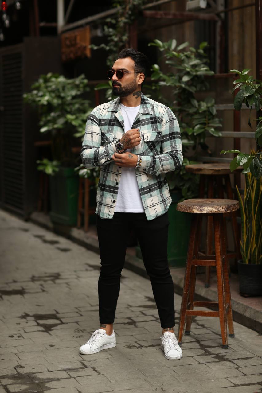 Chemise 100% coton homme sold