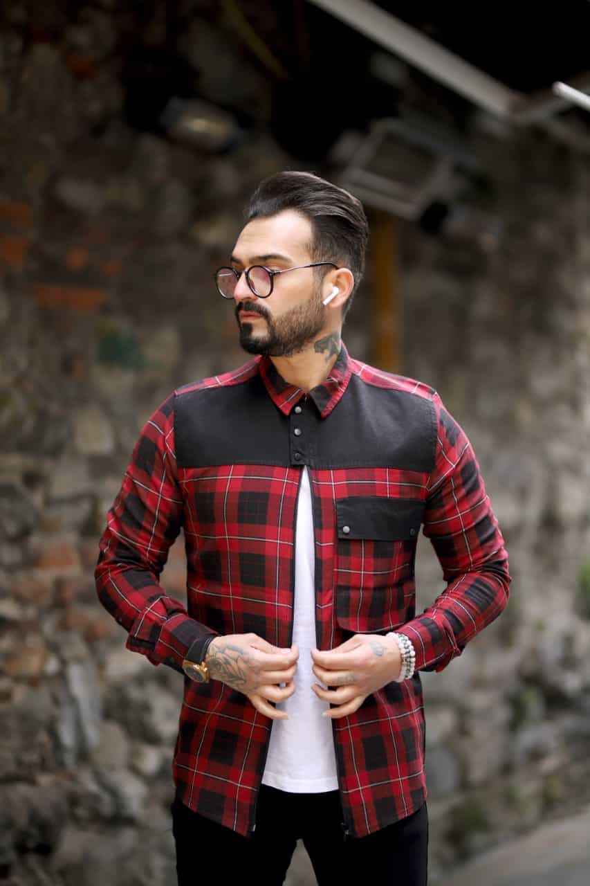 Chemise manches Une poche avec boutons et chaîne coton 100%