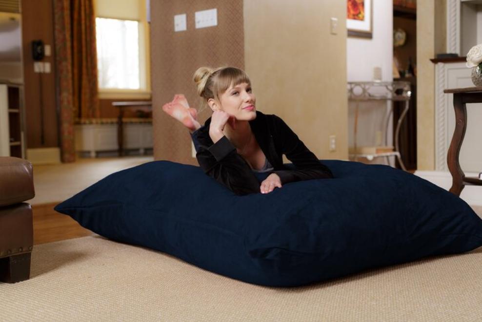 Pouf confortable TV